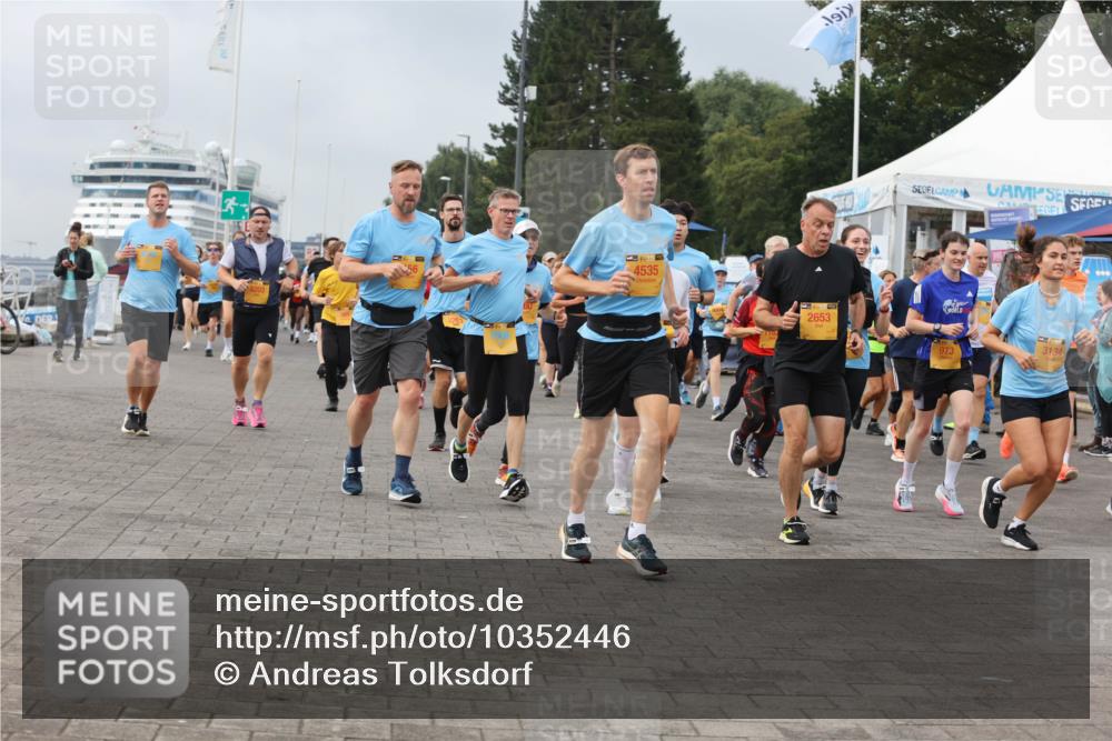 13.09.2026 - Kiel Lauf Andreas Tolksdorf http://msf.ph/oto/10352446 13.09.2026 09:56:32 Kiellinie 13, 8203, 56, 113, 4535, 191, 2653, 973, 3134 meine-sportfotos.de