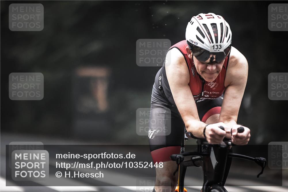 13.09.2026 - Stadtparktriathlon H.Heesch http://msf.ph/oto/10352448 13.09.2026 09:27:57 Radfahren 115, 133, 194 meine-sportfotos.de