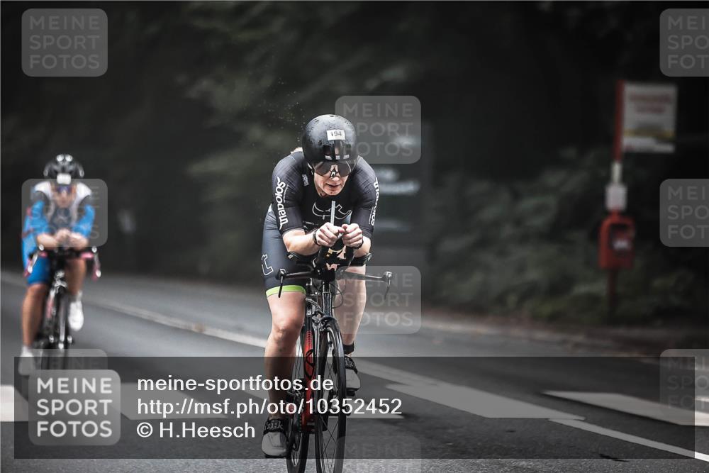 13.09.2026 - Stadtparktriathlon H.Heesch http://msf.ph/oto/10352452 13.09.2026 09:28:01 Radfahren 115, 133, 194 meine-sportfotos.de