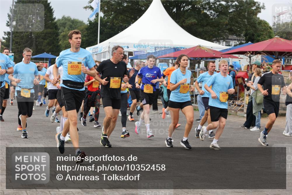 13.09.2026 - Kiel Lauf Andreas Tolksdorf http://msf.ph/oto/10352458 13.09.2026 09:56:33 Kiellinie 39, 4535, 11839, 2653, 973, 31341, 5972 meine-sportfotos.de