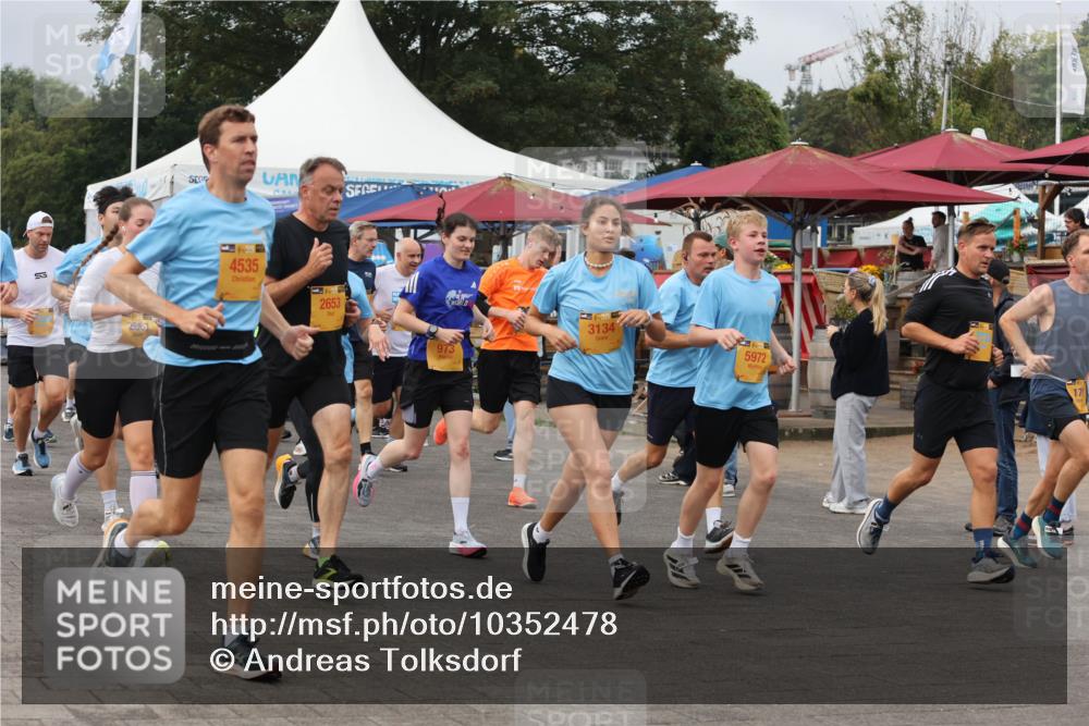 13.09.2026 - Kiel Lauf Andreas Tolksdorf http://msf.ph/oto/10352478 13.09.2026 09:56:33 Kiellinie 2667, 4535, 2653, 3134, 973, 5972 meine-sportfotos.de