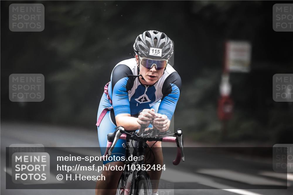 13.09.2026 - Stadtparktriathlon H.Heesch http://msf.ph/oto/10352484 13.09.2026 09:28:03 Radfahren 115, 194 meine-sportfotos.de