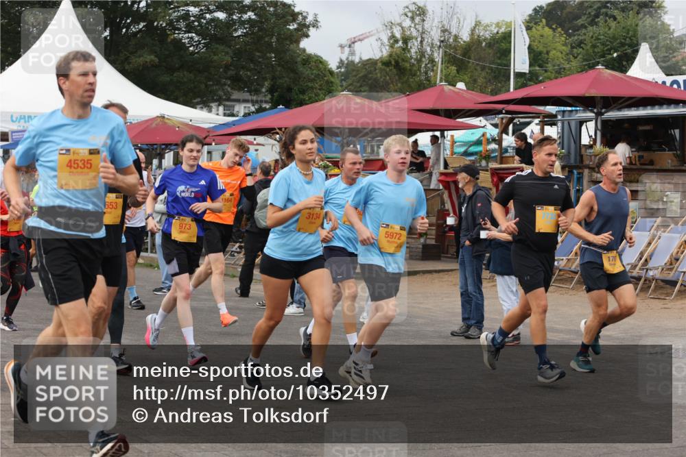 13.09.2026 - Kiel Lauf Andreas Tolksdorf http://msf.ph/oto/10352497 13.09.2026 09:56:34 Kiellinie 1, 39, 4535, 653, 973, 1164, 3134, 5972, 170 meine-sportfotos.de