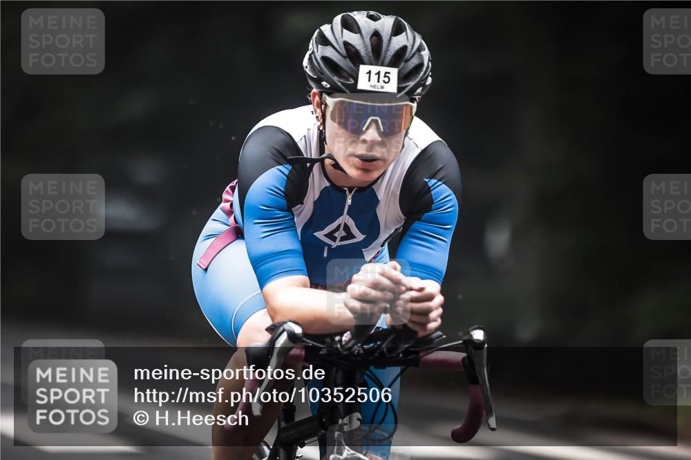 13.09.2026 - Stadtparktriathlon H.Heesch http://msf.ph/oto/10352506 13.09.2026 09:28:03 Radfahren 115, 194 meine-sportfotos.de