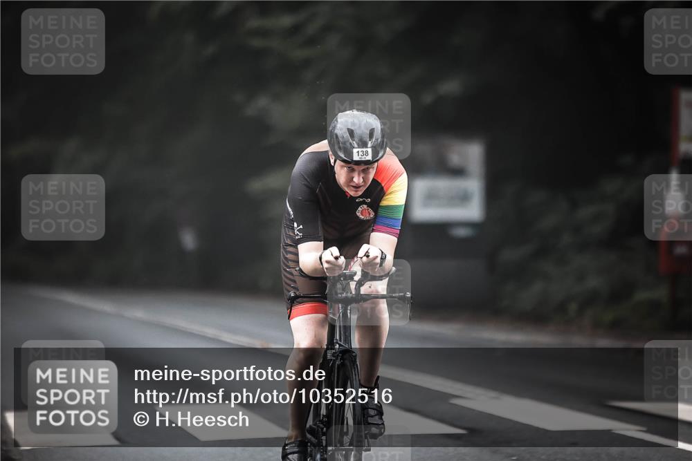 13.09.2026 - Stadtparktriathlon H.Heesch http://msf.ph/oto/10352516 13.09.2026 09:28:13 Radfahren 138 meine-sportfotos.de