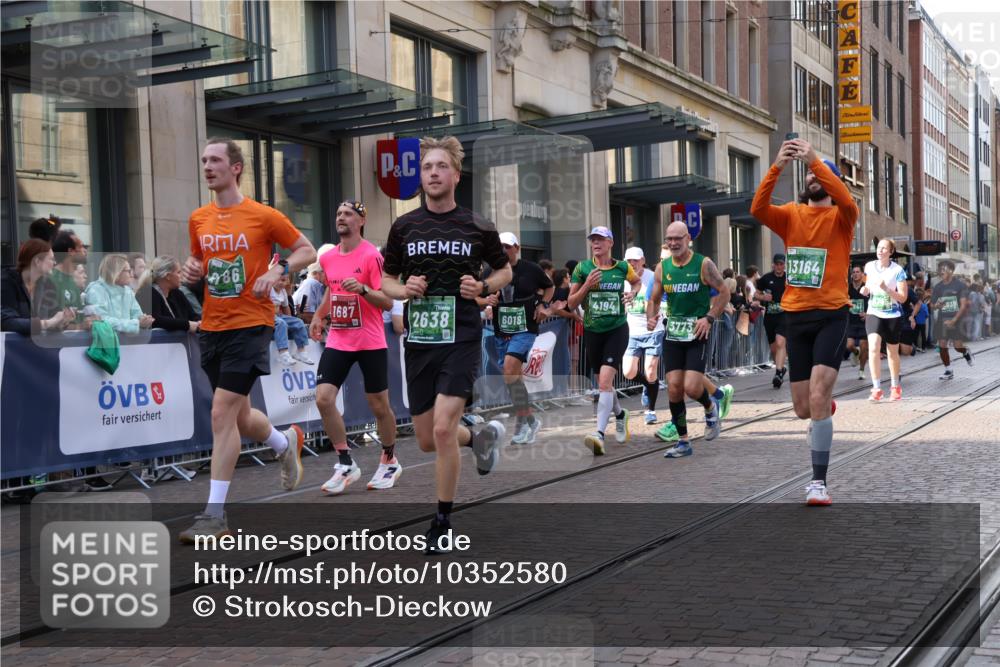 13.09.2026 - 21. swb-Marathon Bremen Strokosch-Dieckow http://msf.ph/oto/10352580 13.09.2026 13:32:36 Ziel 891, 1532, 2440, 2638, 2959, 3167, 3404, 3710, 3773, 3895, 3902, 4194, 4233, 4659, 5009, 5090, 5410, 5581, 5657, 5706, 5749, 5981, 6018, 6718, 6786, 6941, 7016, 7466, 7756, 7758, 7788, 8344, 8367, 8506, 9292, 9406, 9745, 9829, 10048, 13019, 13039, 13092, 13093, 13146, 13164, 13232, 13234, 13247, 287, 1369, 1437, 1687, 2292, 2293, 2611, 2910, 2992, 3354, 3402, 3429, 3441, 3650, 3878, 3922, 4057, 4263, 4323, 4380, 4471, 4655, 4835, 4862, 5281, 5398, 6518, 6593, 6760 meine-sportfotos.de