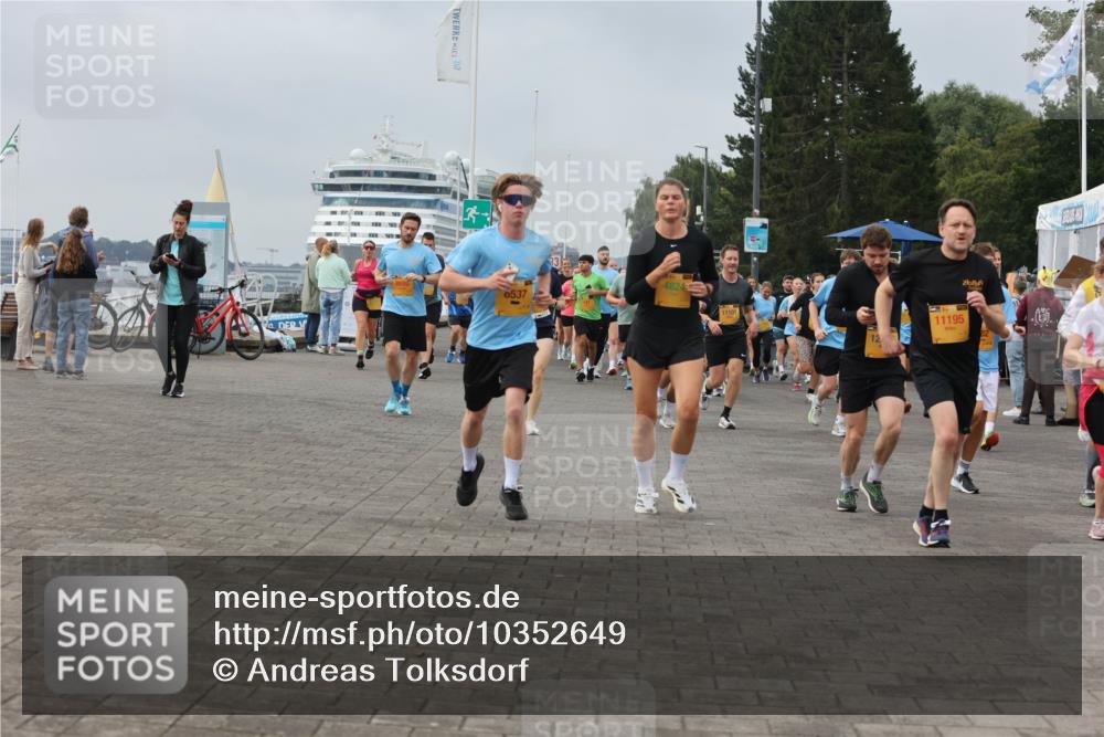 13.09.2026 - Kiel Lauf Andreas Tolksdorf http://msf.ph/oto/10352649 13.09.2026 09:56:38 Kiellinie 247, 11195 meine-sportfotos.de