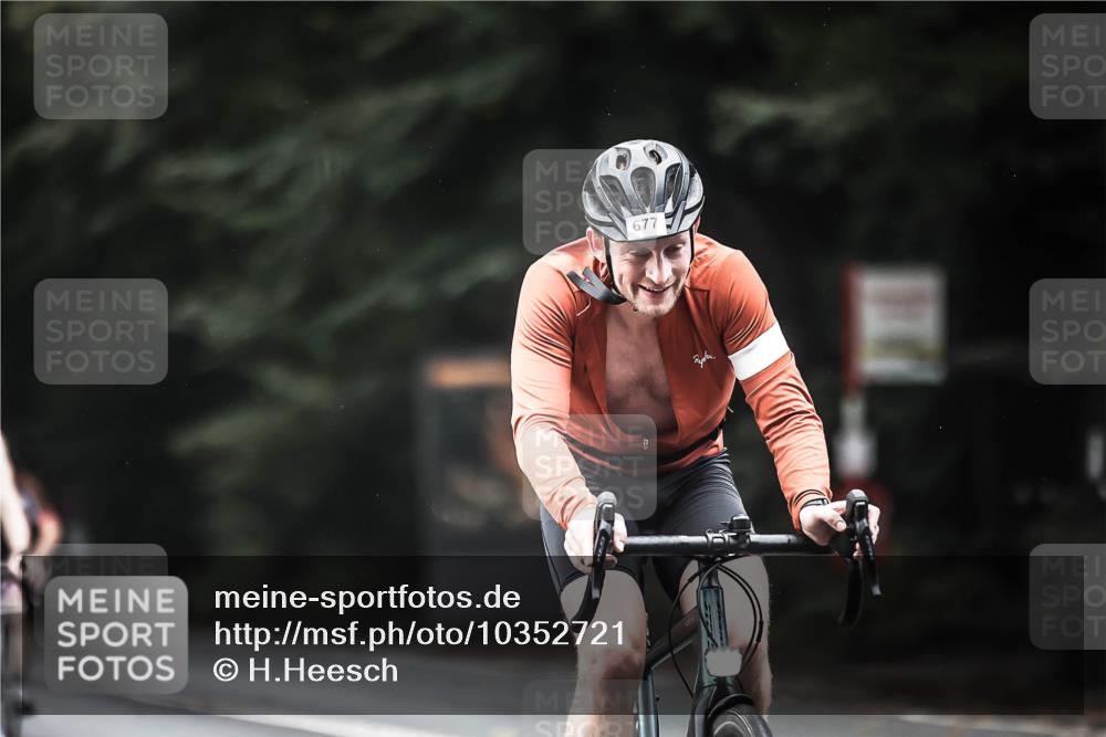 13.09.2026 - Stadtparktriathlon H.Heesch http://msf.ph/oto/10352721 13.09.2026 11:07:17 Radfahren 469, 586, 599, 639, 646, 677, 699 meine-sportfotos.de