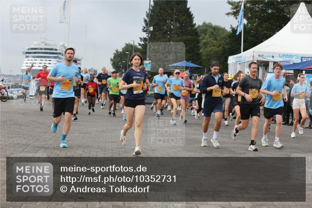 13.09.2026 - Kiel Lauf Andreas Tolksdorf http://msf.ph/oto/10352731 13.09.2026 09:56:41 Kiellinie 8680, 4763, 11101, 63 meine-sportfotos.de
