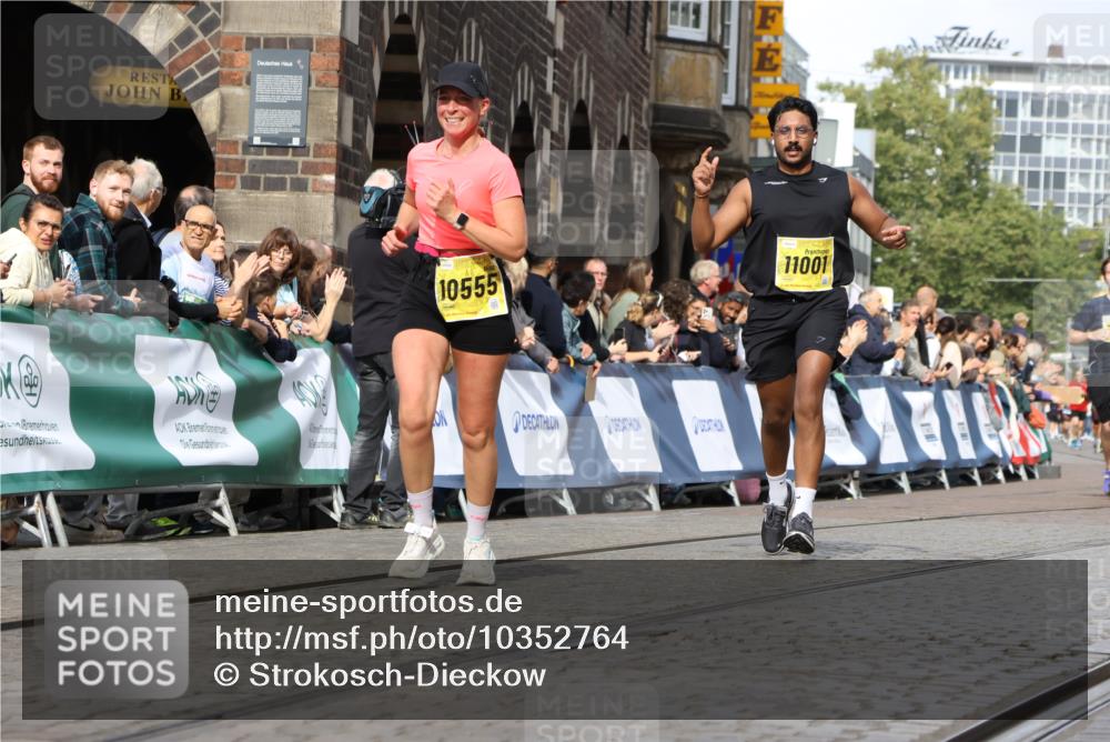13.09.2026 - 21. swb-Marathon Bremen Strokosch-Dieckow http://msf.ph/oto/10352764 13.09.2026 10:55:16 Ziel 10646, 10901, 11569, 11620, 11860, 11889, 11908, 11976, 12313, 12800, 13592, 10256, 10725, 11414, 11941, 11977, 12218, 12258, 12348 meine-sportfotos.de