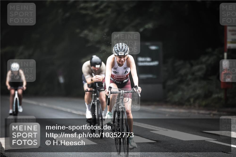 13.09.2026 - Stadtparktriathlon H.Heesch http://msf.ph/oto/10352773 13.09.2026 09:28:43 Radfahren 81, 106, 154, 158, 167, 184, 198 meine-sportfotos.de