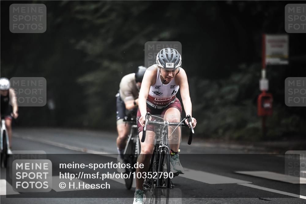 13.09.2026 - Stadtparktriathlon H.Heesch http://msf.ph/oto/10352790 13.09.2026 09:28:44 Radfahren 81, 106, 154, 167, 184, 198 meine-sportfotos.de