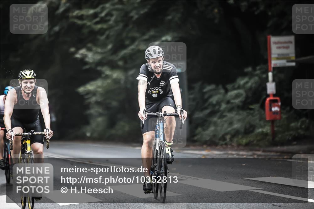 13.09.2026 - Stadtparktriathlon H.Heesch http://msf.ph/oto/10352813 13.09.2026 11:07:23 Radfahren 469, 518, 530, 533, 575, 586, 639, 677, 678, 699 meine-sportfotos.de