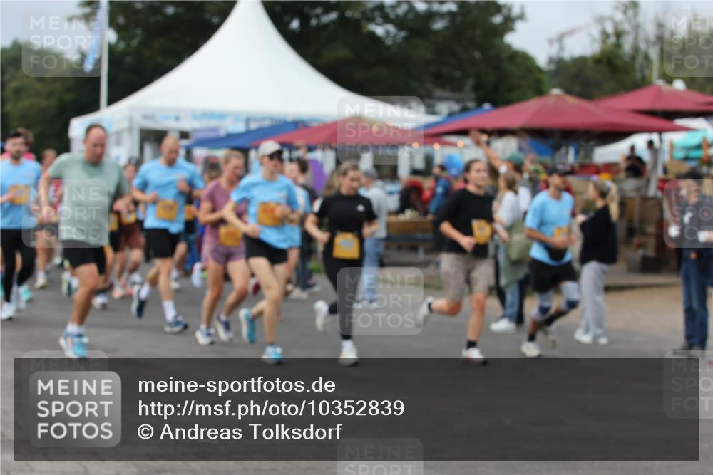 13.09.2026 - Kiel Lauf Andreas Tolksdorf http://msf.ph/oto/10352839 13.09.2026 09:56:44 Kiellinie  meine-sportfotos.de