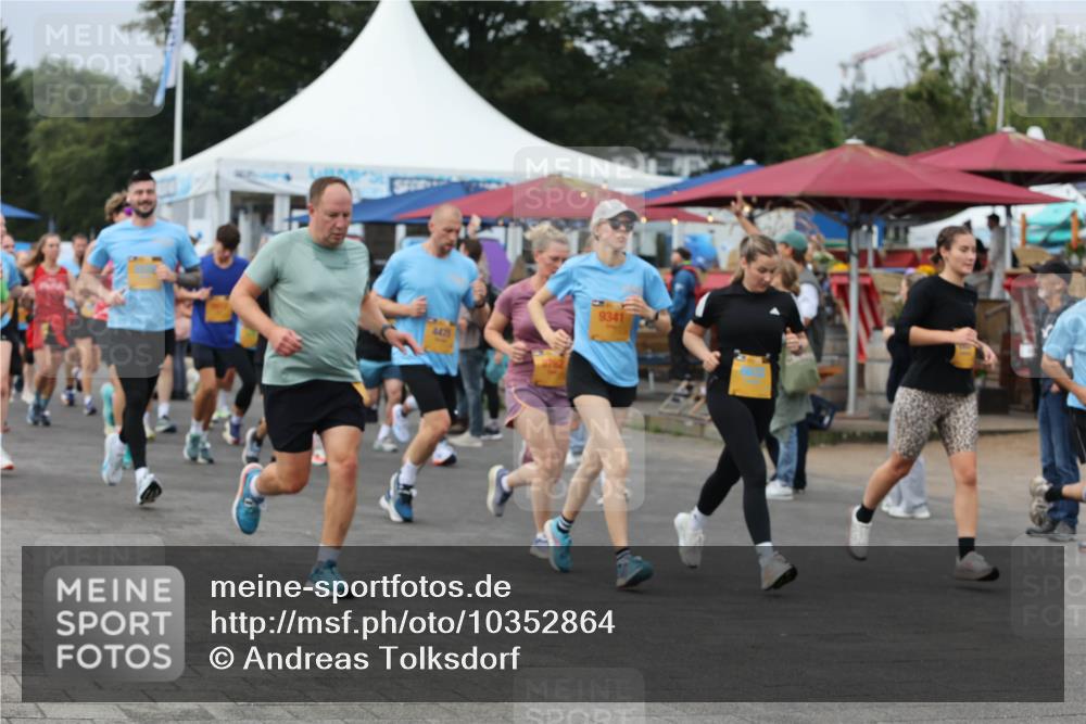 13.09.2026 - Kiel Lauf Andreas Tolksdorf http://msf.ph/oto/10352864 13.09.2026 09:56:45 Kiellinie 4475, 9341 meine-sportfotos.de