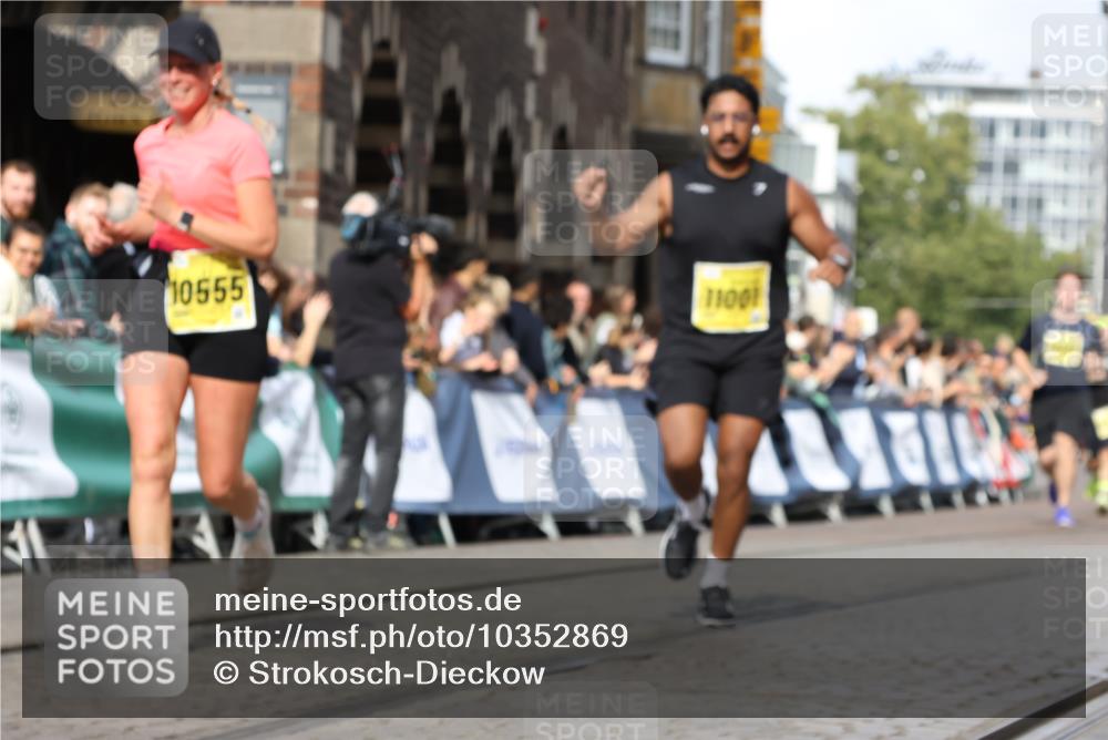 13.09.2026 - 21. swb-Marathon Bremen Strokosch-Dieckow http://msf.ph/oto/10352869 13.09.2026 10:55:16 Ziel 10646, 10901, 11569, 11620, 11860, 11889, 11908, 11976, 12313, 12800, 13592, 10256, 10725, 11414, 11941, 11977, 12218, 12258, 12348 meine-sportfotos.de
