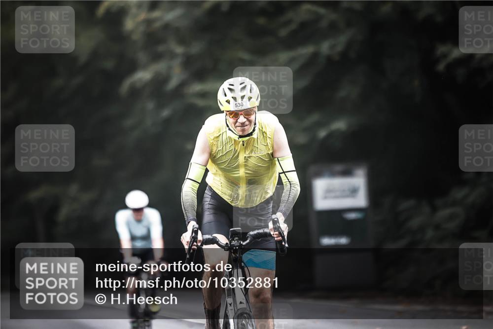 13.09.2026 - Stadtparktriathlon H.Heesch http://msf.ph/oto/10352881 13.09.2026 11:07:28 Radfahren 518, 530, 533, 575, 678, 699 meine-sportfotos.de