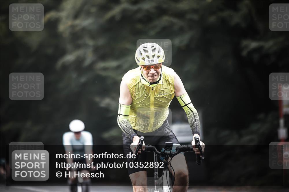 13.09.2026 - Stadtparktriathlon H.Heesch http://msf.ph/oto/10352892 13.09.2026 11:07:28 Radfahren 518, 530, 533, 575, 678, 699 meine-sportfotos.de