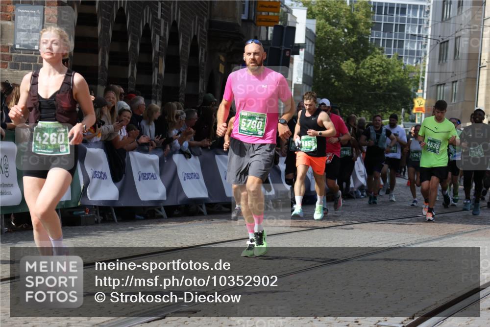 13.09.2026 - 21. swb-Marathon Bremen Strokosch-Dieckow http://msf.ph/oto/10352902 13.09.2026 13:33:12 Ziel 891, 1532, 2638, 3167, 3404, 3773, 3895, 3902, 4194, 4233, 5009, 5090, 5581, 5657, 5706, 6018, 6718, 6786, 6941, 7016, 7466, 7756, 7758, 8367, 8506, 9292, 9406, 9745, 9829, 10048, 13039, 13146, 13164, 13232, 13234, 13247, 831, 1124, 2283, 2980, 4052, 4219, 4243, 4260, 4492, 4536, 4543, 4565, 5040, 5560, 5660, 5726, 5790, 5861, 5862, 5914, 6421, 6597, 6614, 6777, 6915, 6997, 7145, 7421, 7467, 7789, 8177, 8599, 8602, 9206, 9616, 9856 meine-sportfotos.de