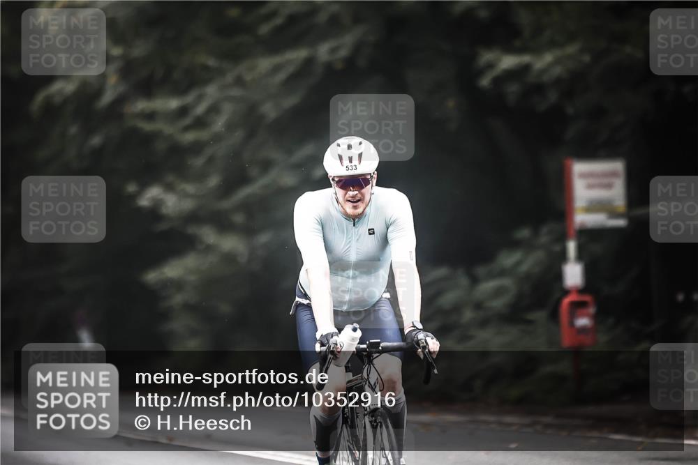 13.09.2026 - Stadtparktriathlon H.Heesch http://msf.ph/oto/10352916 13.09.2026 11:07:29 Radfahren 382, 518, 530, 533, 575, 678 meine-sportfotos.de