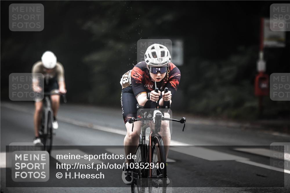 13.09.2026 - Stadtparktriathlon H.Heesch http://msf.ph/oto/10352940 13.09.2026 09:29:09 Radfahren 76, 84, 101, 123, 178, 192 meine-sportfotos.de