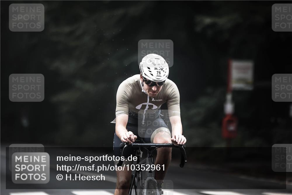 13.09.2026 - Stadtparktriathlon H.Heesch http://msf.ph/oto/10352961 13.09.2026 09:29:10 Radfahren 76, 84, 101, 123, 178, 192 meine-sportfotos.de