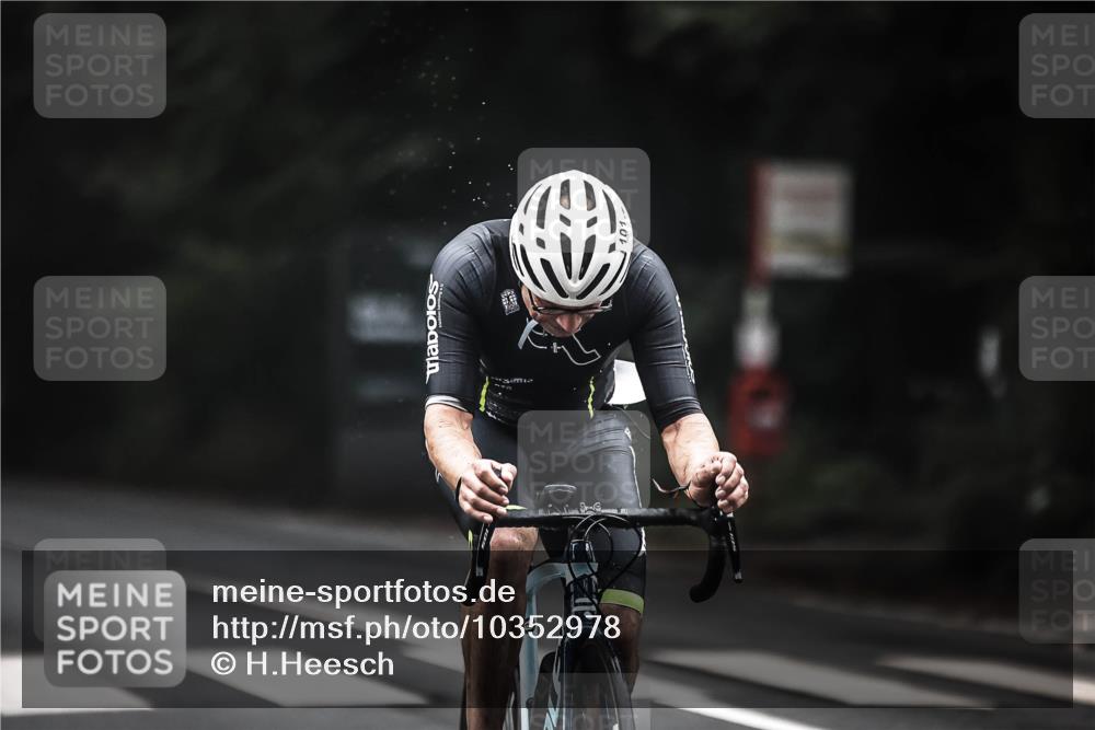 13.09.2026 - Stadtparktriathlon H.Heesch http://msf.ph/oto/10352978 13.09.2026 09:29:12 Radfahren 76, 101, 123, 178, 186, 192 meine-sportfotos.de
