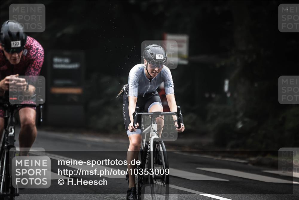 13.09.2026 - Stadtparktriathlon H.Heesch http://msf.ph/oto/10353009 13.09.2026 09:29:16 Radfahren 76, 101, 123, 163, 177, 186, 192 meine-sportfotos.de