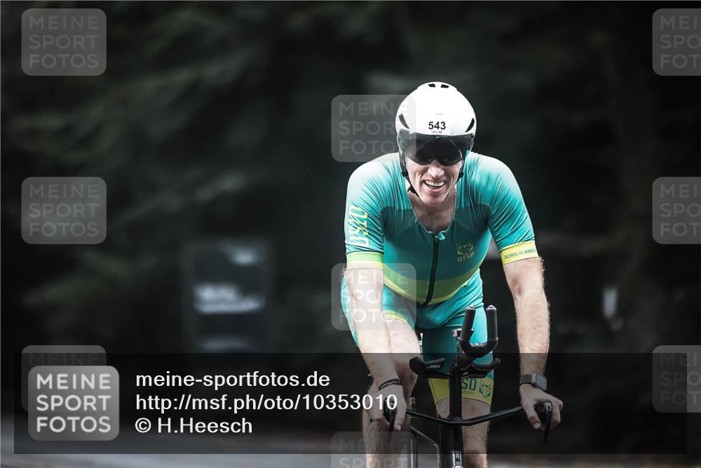 13.09.2026 - Stadtparktriathlon H.Heesch http://msf.ph/oto/10353010 13.09.2026 11:07:37 Radfahren 382, 543, 553, 568, 583 meine-sportfotos.de
