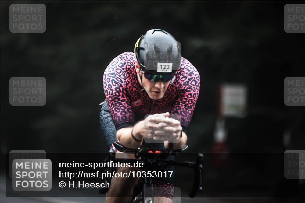13.09.2026 - Stadtparktriathlon H.Heesch http://msf.ph/oto/10353017 13.09.2026 09:29:16 Radfahren 76, 101, 123, 163, 177, 186, 192 meine-sportfotos.de