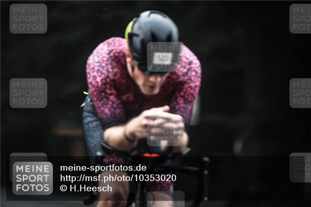 13.09.2026 - Stadtparktriathlon H.Heesch http://msf.ph/oto/10353020 13.09.2026 09:29:16 Radfahren 76, 101, 123, 163, 177, 186, 192 meine-sportfotos.de