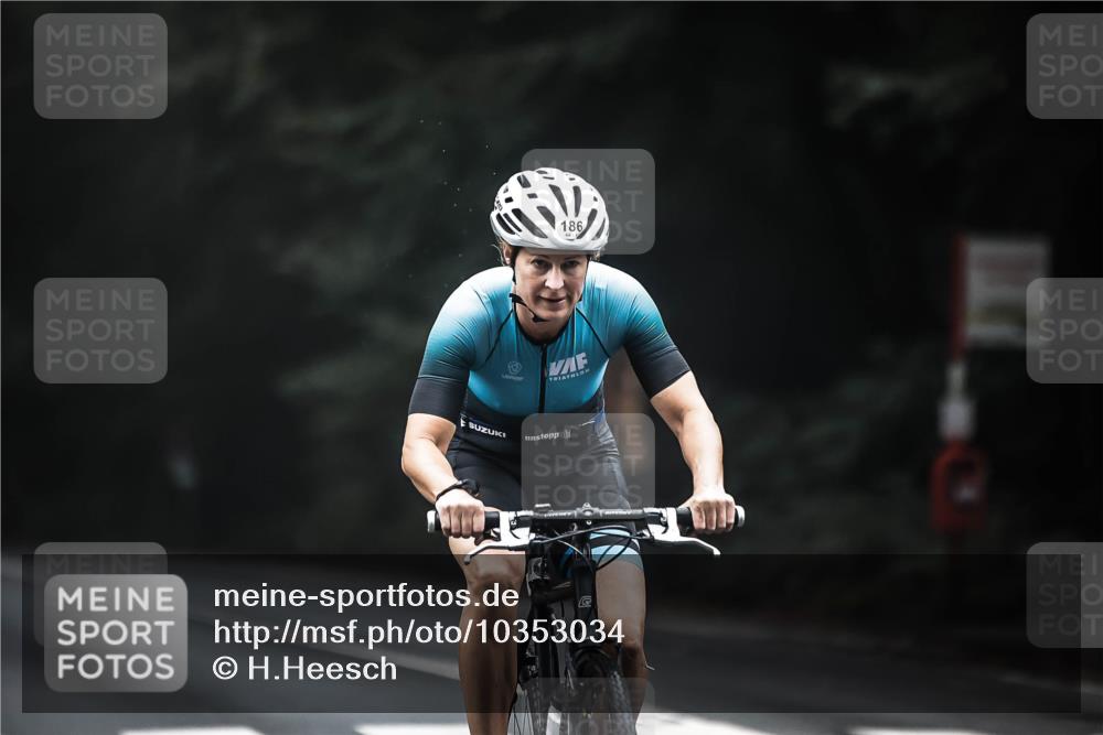 13.09.2026 - Stadtparktriathlon H.Heesch http://msf.ph/oto/10353034 13.09.2026 09:29:19 Radfahren 123, 150, 163, 177, 186, 192 meine-sportfotos.de