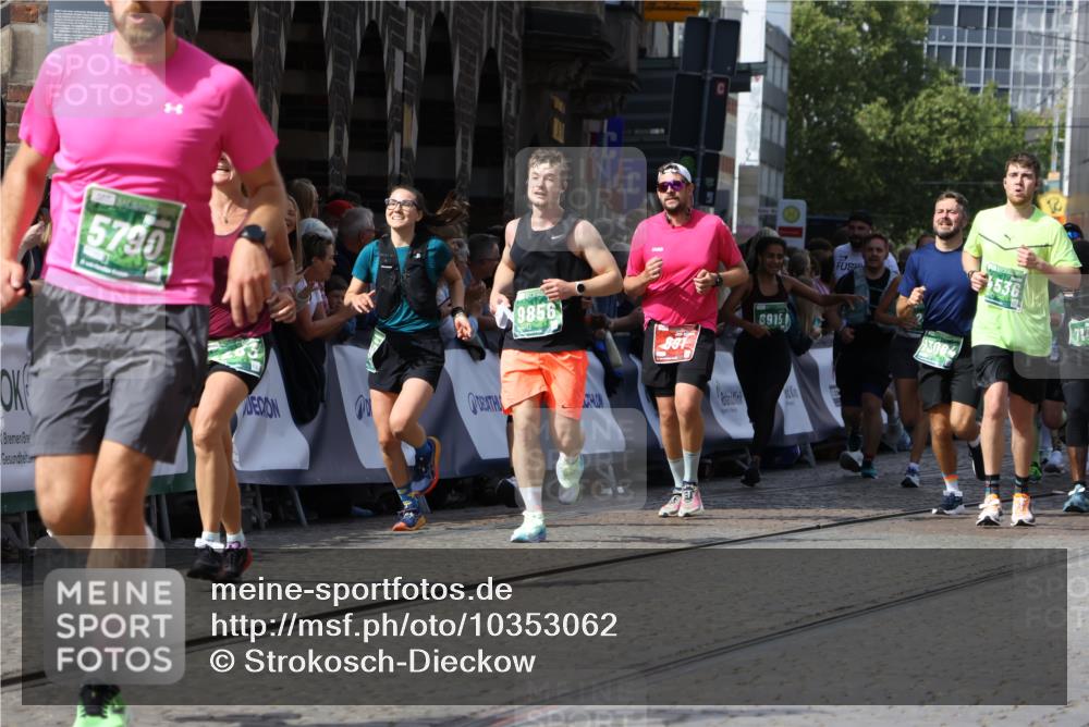 13.09.2026 - 21. swb-Marathon Bremen Strokosch-Dieckow http://msf.ph/oto/10353062 13.09.2026 13:33:14 Ziel 891, 1532, 2638, 3167, 3404, 3773, 3902, 4194, 4233, 4659, 5009, 5090, 5410, 5581, 5657, 5706, 5749, 6018, 6786, 6941, 7756, 8367, 8506, 9292, 9406, 9745, 9829, 10048, 13019, 13039, 13092, 13146, 13164, 13232, 13234, 13247, 831, 1124, 2283, 2980, 4052, 4219, 4243, 4492, 4536, 4543, 4565, 5040, 5560, 5660, 5726, 5790, 5861, 5862, 5914, 6421, 6597, 6614, 6777, 6915, 6997, 7145, 7421, 7789, 8177, 8501, 8599, 8602, 9206, 9616, 9856 meine-sportfotos.de