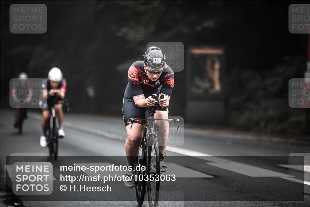 13.09.2026 - Stadtparktriathlon H.Heesch http://msf.ph/oto/10353063 13.09.2026 09:29:21 Radfahren 123, 150, 163, 177, 186, 192 meine-sportfotos.de