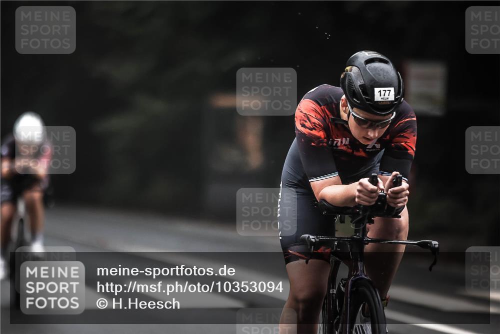 13.09.2026 - Stadtparktriathlon H.Heesch http://msf.ph/oto/10353094 13.09.2026 09:29:22 Radfahren 150, 163, 177, 186 meine-sportfotos.de