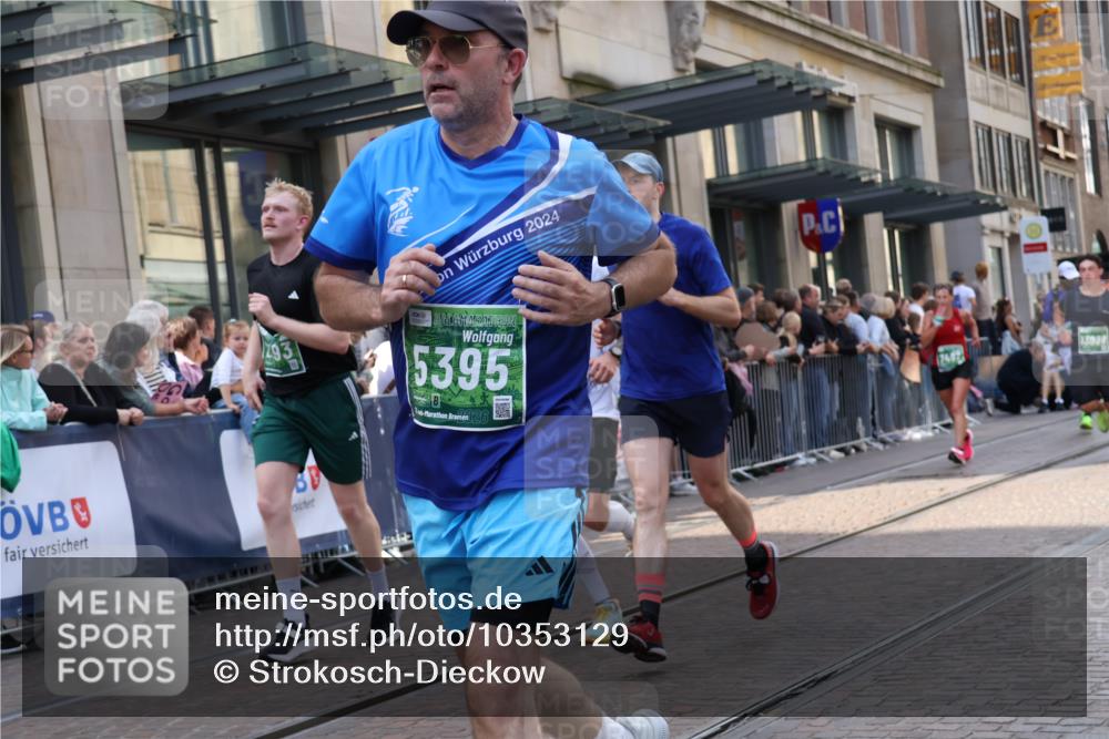 13.09.2026 - 21. swb-Marathon Bremen Strokosch-Dieckow http://msf.ph/oto/10353129 13.09.2026 13:32:51 Ziel 831, 1124, 1532, 2283, 2393, 2440, 2818, 2959, 3167, 3404, 3710, 3773, 4194, 4243, 4260, 4408, 4565, 4659, 5040, 5090, 5191, 5324, 5395, 5410, 5706, 5749, 5790, 5981, 6614, 6915, 6941, 7145, 7421, 7467, 7756, 7788, 7789, 7830, 8061, 9269, 9292, 9406, 9616, 9745, 9829, 9856, 13019, 13028, 13039, 13084, 13092, 13093, 13101, 13146, 891, 1437, 1687, 2611, 2638, 2992, 3354, 3878, 3895, 3902, 4233, 4323, 4862, 5009, 5398, 5581, 6760 meine-sportfotos.de