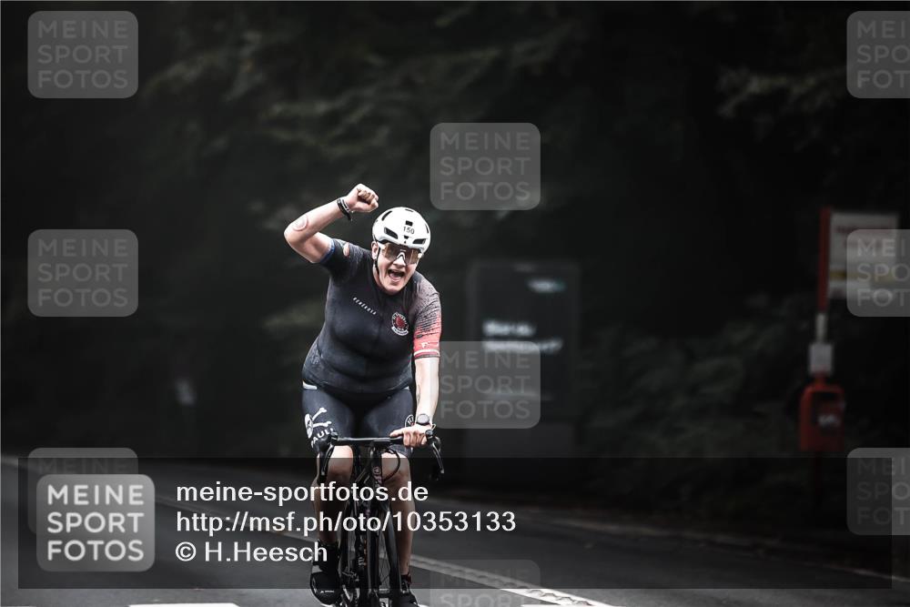 13.09.2026 - Stadtparktriathlon H.Heesch http://msf.ph/oto/10353133 13.09.2026 09:29:24 Radfahren 125, 150, 163, 177, 186 meine-sportfotos.de