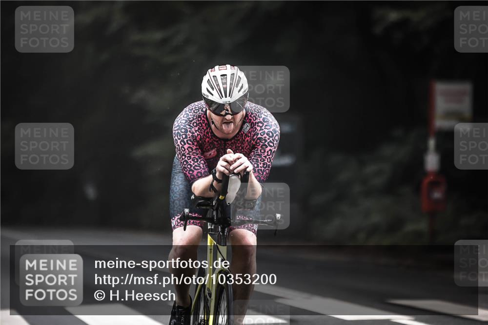 13.09.2026 - Stadtparktriathlon H.Heesch http://msf.ph/oto/10353200 13.09.2026 09:29:29 Radfahren 125, 150 meine-sportfotos.de