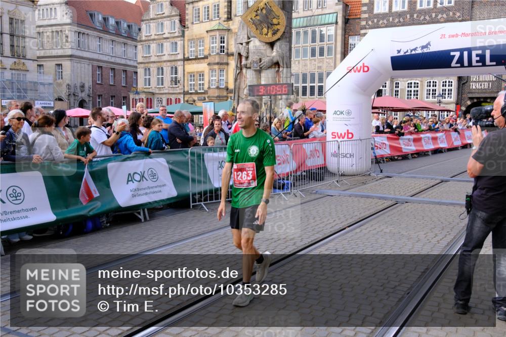 13.09.2026 - 21. swb-Marathon Bremen Tim E. http://msf.ph/oto/10353285 13.09.2026 12:41:45 Ziel 1139 meine-sportfotos.de