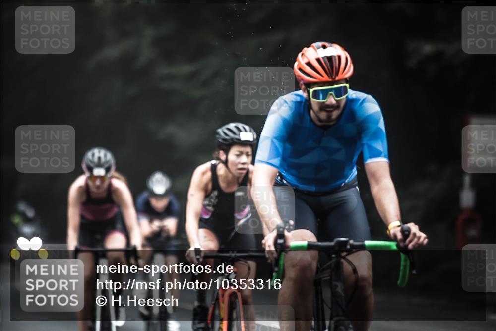 13.09.2026 - Stadtparktriathlon H.Heesch http://msf.ph/oto/10353316 13.09.2026 09:29:47 Radfahren 104, 117, 118, 128, 142, 147, 161, 188, 189, 201, 203 meine-sportfotos.de
