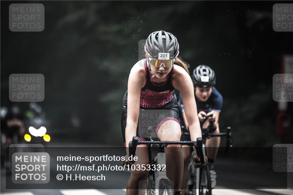 13.09.2026 - Stadtparktriathlon H.Heesch http://msf.ph/oto/10353332 13.09.2026 09:29:48 Radfahren 104, 117, 118, 128, 142, 147, 161, 188, 201, 203 meine-sportfotos.de