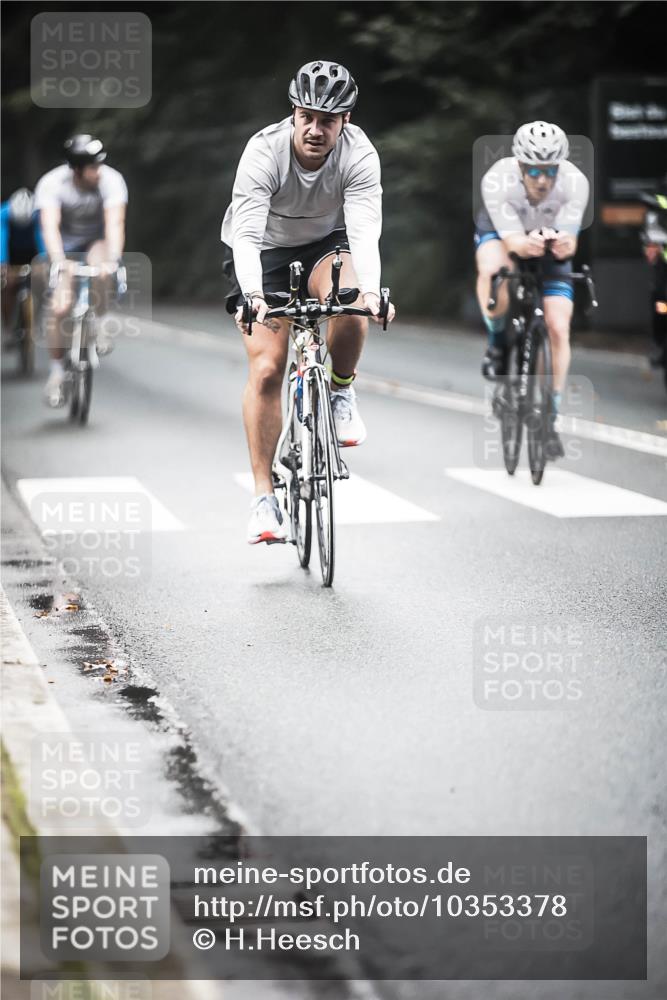 13.09.2026 - Stadtparktriathlon H.Heesch http://msf.ph/oto/10353378 13.09.2026 11:08:17 Radfahren 472, 479, 484, 566, 573, 592, 629 meine-sportfotos.de