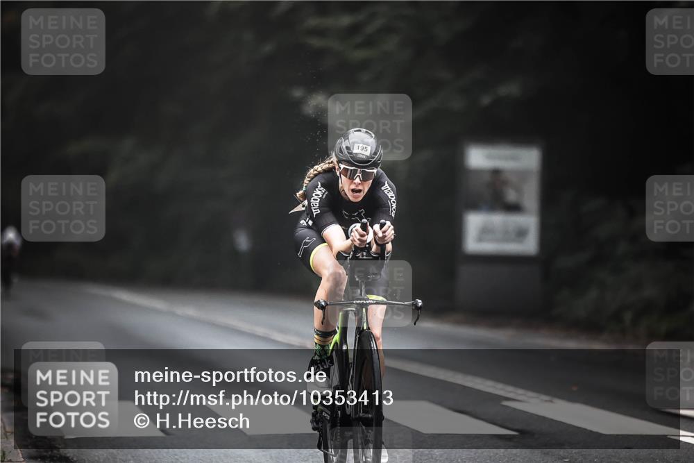 13.09.2026 - Stadtparktriathlon H.Heesch http://msf.ph/oto/10353413 13.09.2026 09:30:02 Radfahren 195 meine-sportfotos.de