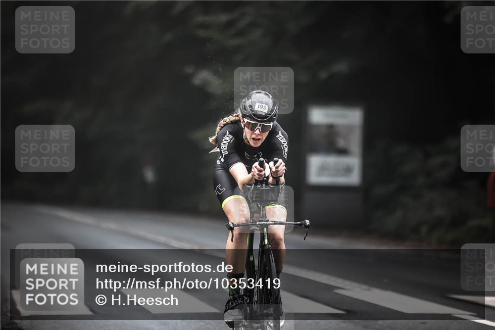 13.09.2026 - Stadtparktriathlon H.Heesch http://msf.ph/oto/10353419 13.09.2026 09:30:02 Radfahren 195 meine-sportfotos.de