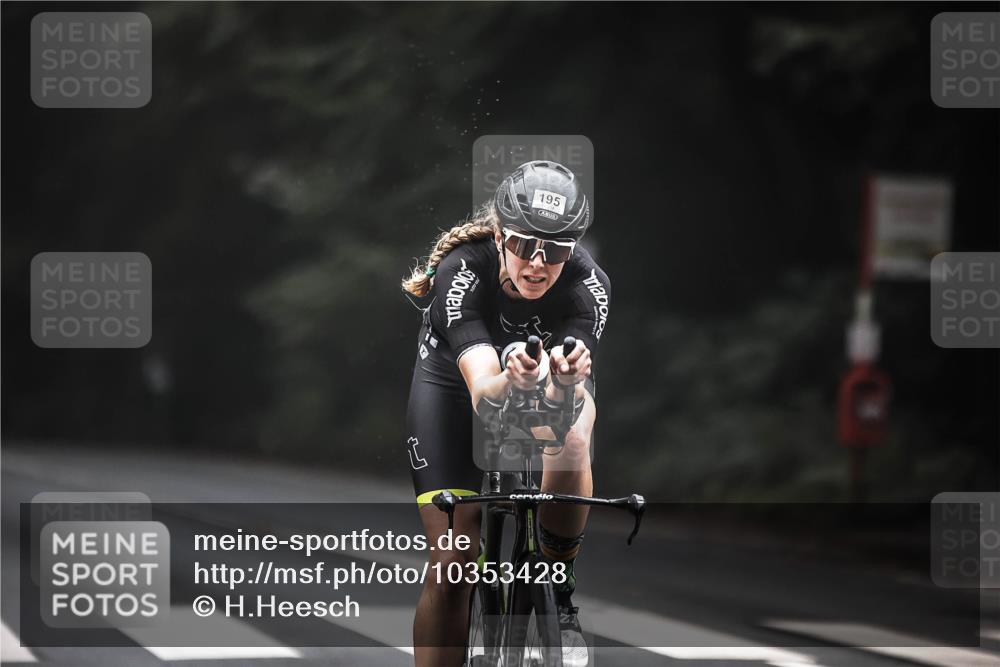 13.09.2026 - Stadtparktriathlon H.Heesch http://msf.ph/oto/10353428 13.09.2026 09:30:03 Radfahren 168, 195 meine-sportfotos.de