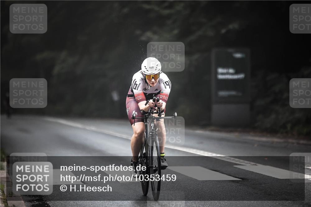 13.09.2026 - Stadtparktriathlon H.Heesch http://msf.ph/oto/10353459 13.09.2026 09:30:09 Radfahren 168 meine-sportfotos.de