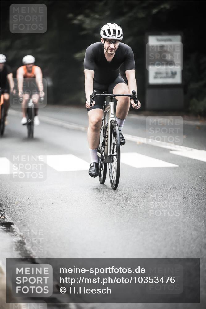 13.09.2026 - Stadtparktriathlon H.Heesch http://msf.ph/oto/10353476 13.09.2026 11:08:27 Radfahren 569, 579, 626, 662, 663 meine-sportfotos.de