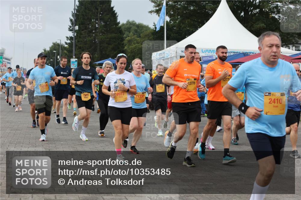 13.09.2026 - Kiel Lauf Andreas Tolksdorf http://msf.ph/oto/10353485 13.09.2026 09:57:08 Kiellinie 84, 10720, 7925, 8977, 11336, 4712, 12779, 12778, 1931, 1, 39, 2410 meine-sportfotos.de