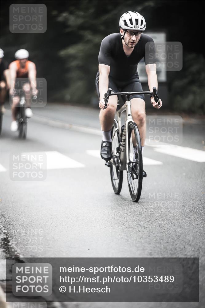 13.09.2026 - Stadtparktriathlon H.Heesch http://msf.ph/oto/10353489 13.09.2026 11:08:27 Radfahren 569, 579, 626, 662, 663 meine-sportfotos.de