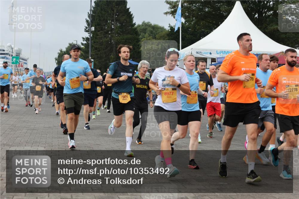 13.09.2026 - Kiel Lauf Andreas Tolksdorf http://msf.ph/oto/10353492 13.09.2026 09:57:08 Kiellinie 10720, 7925, 8977, 1336, 4712, 79, 143, 12778 meine-sportfotos.de